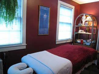 home-Padma-Front-Room-acupunture